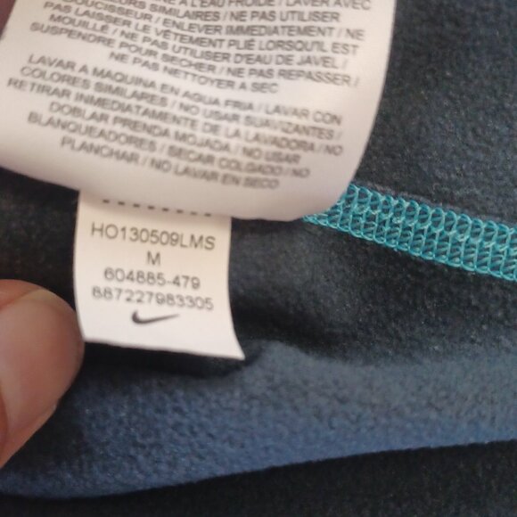 Nike Pro Women’s Medium Dri-Fit Running Top – Gray with Teal Accents - Picture 7 of 16